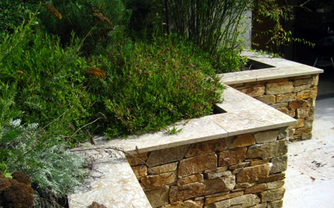 Flat stones wall