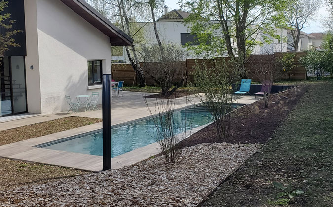 Pool for a swimming lane effect